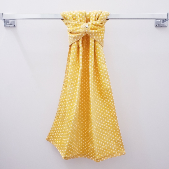 #0994-A NEW! Yellow & white Pioneer Woman Hang'N'Snap+YELLOW PLASTIC SNAP - Picture 6 of 6